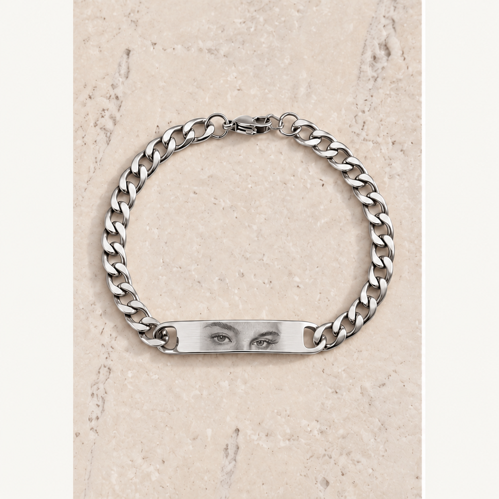 Personalized Eye Photo Chain Bracelet — alternate finish